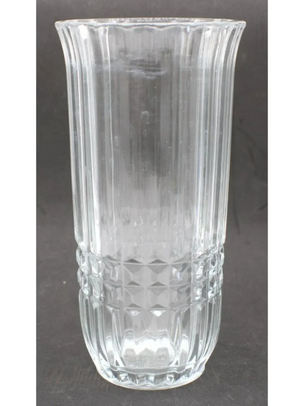 Vintage FTDA Large Clear Glass Vase Diamond & Ribbed Pattern 8